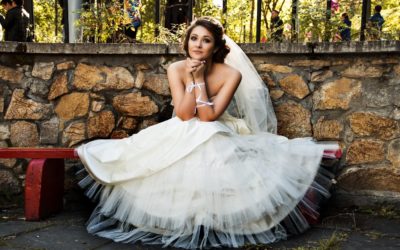 Marrying a Marine: 3 Wedding Traditions Brides Can Expect
